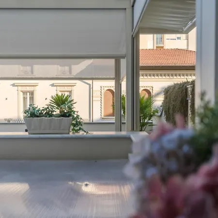 Apartment In Italy With Grand Seaview Terrace *