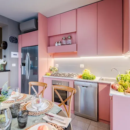 Apartment In Viareggio With Seaviews Viareggio