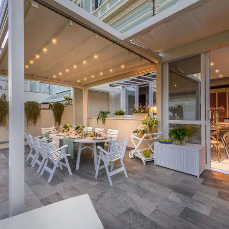 Apartment In Viareggio With Seaviews * Viareggio