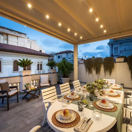 In Italy With Grand Seaview Terrace Apartment